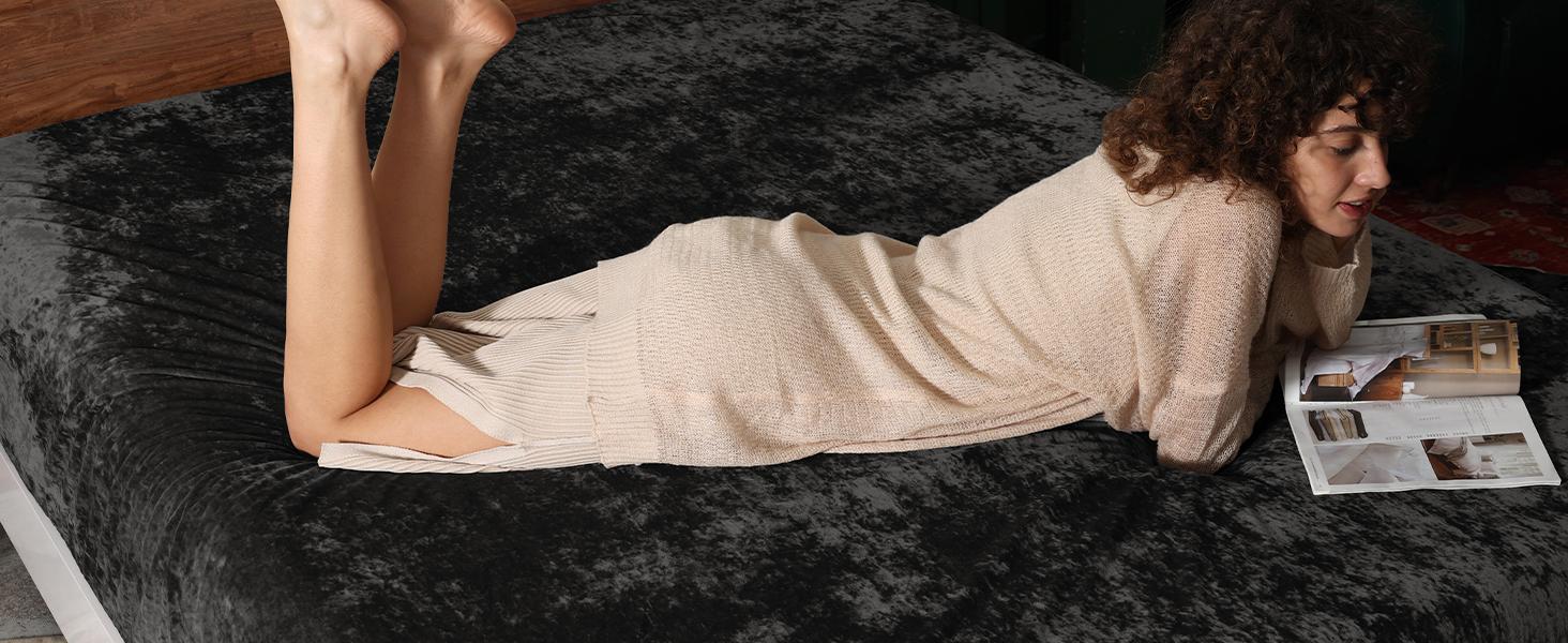 PHF Truly Velvet Fitted Sheet No Pillowcases Bedding Bedroom Suitable for Fall Winter Spring Christmas Gift