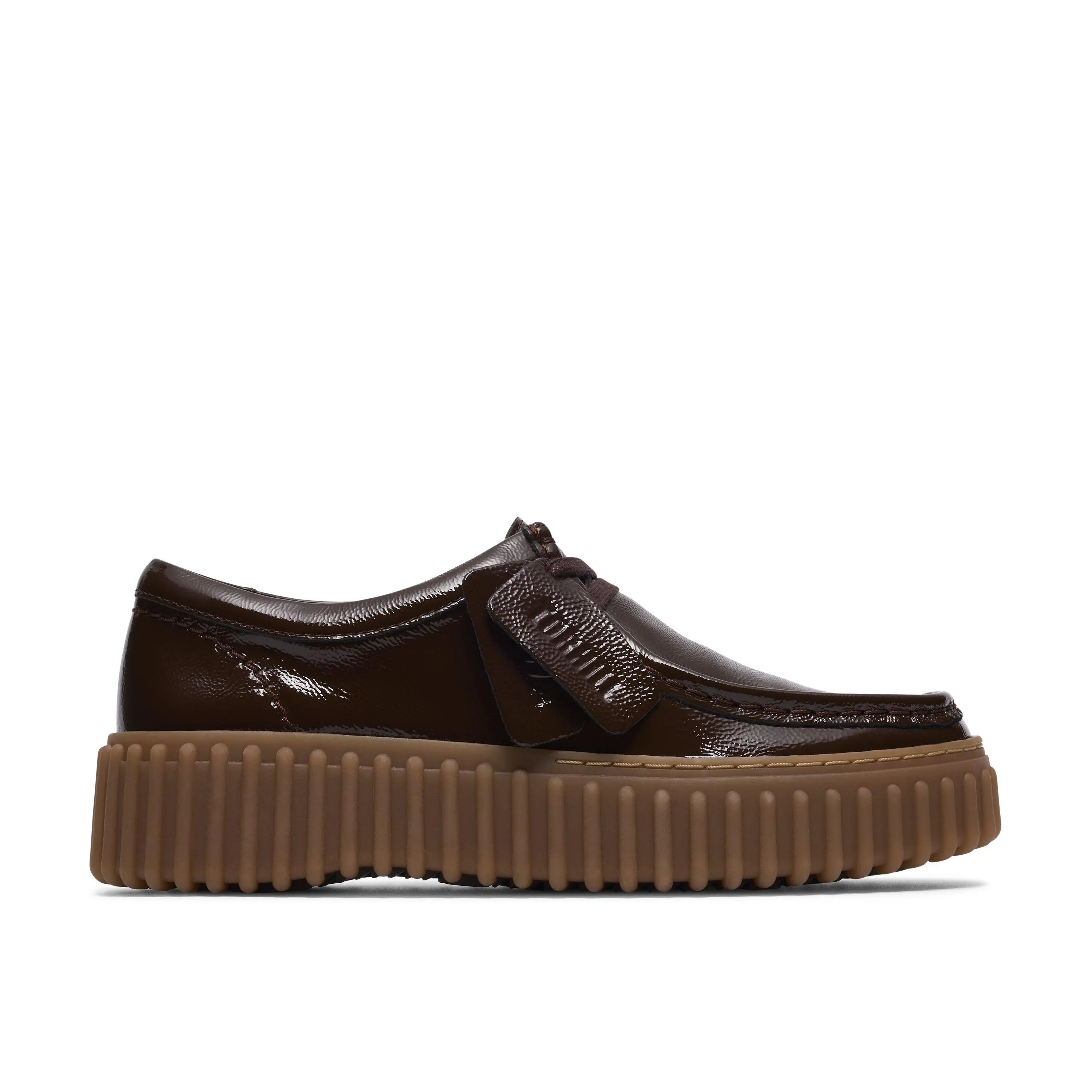 Clarks Womens Torhill Bee Sneakers