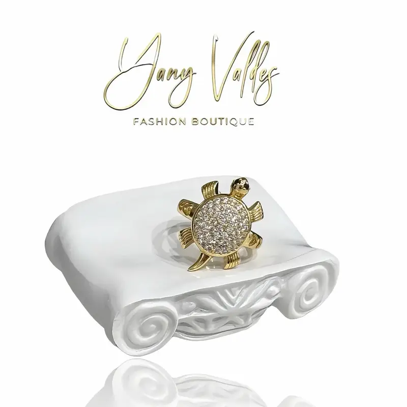 Turtle design ring with zirconia gold tone simple style