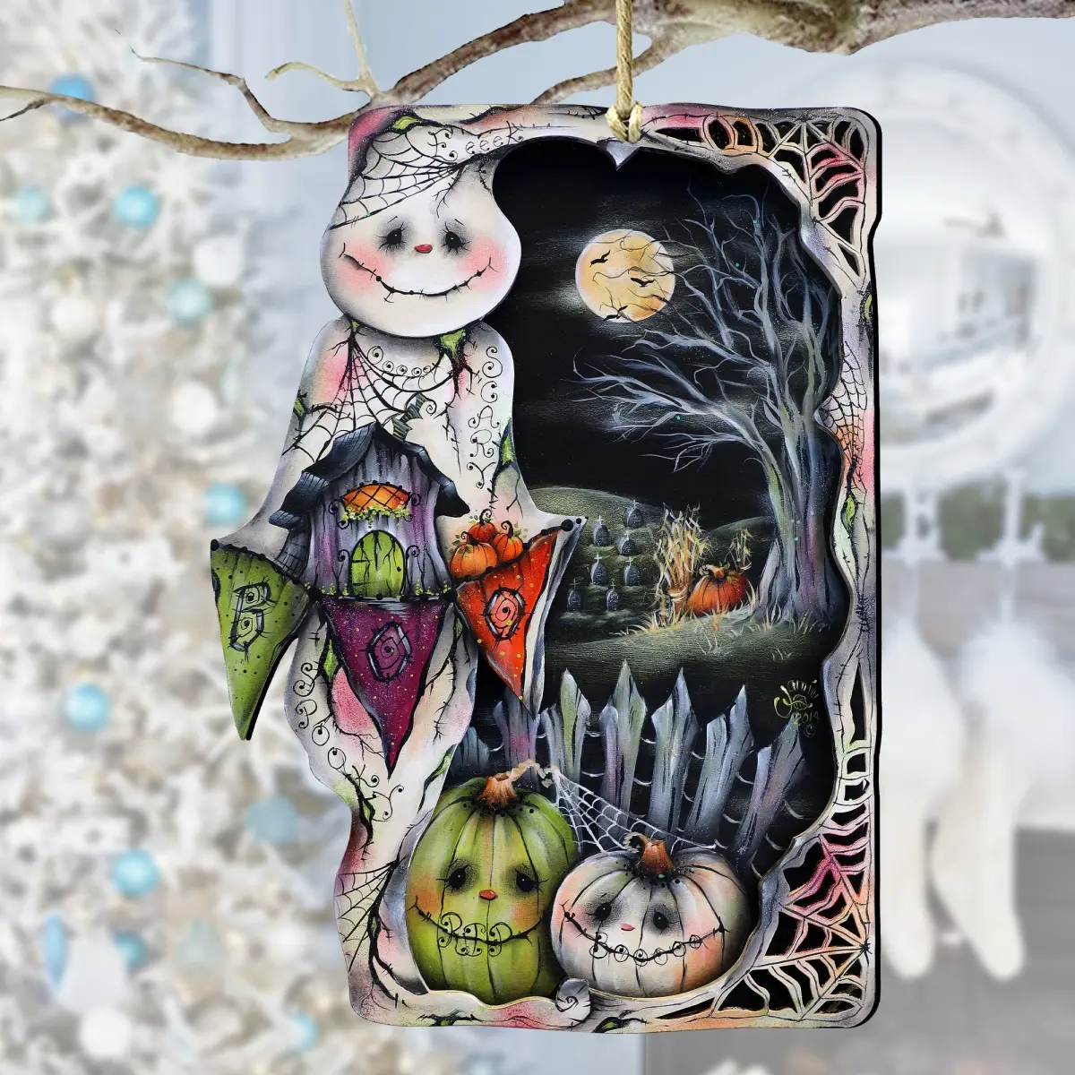 Designocracy 8611078-MP UV-Resistant Wooden Ornaments, 5x5.5x0.25" Night of the Pumpkins Artistic Decorative Hanging Halloween Ornaments, Outdoor-Ready with Gift Bag Compatibility, Festive Home Decor Gift