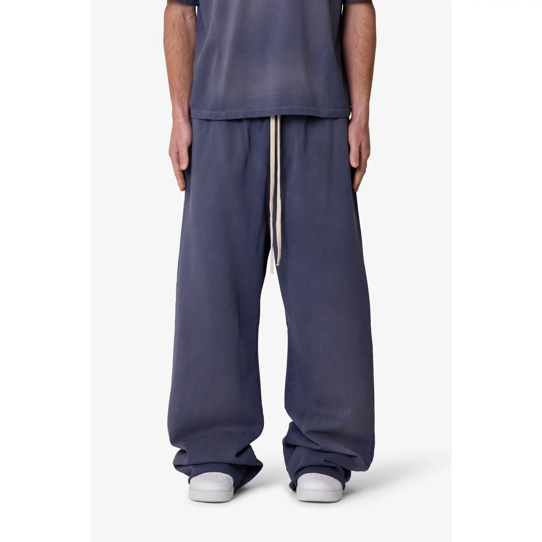 mnml Ultra Baggy Sweatpants - Washed Navy