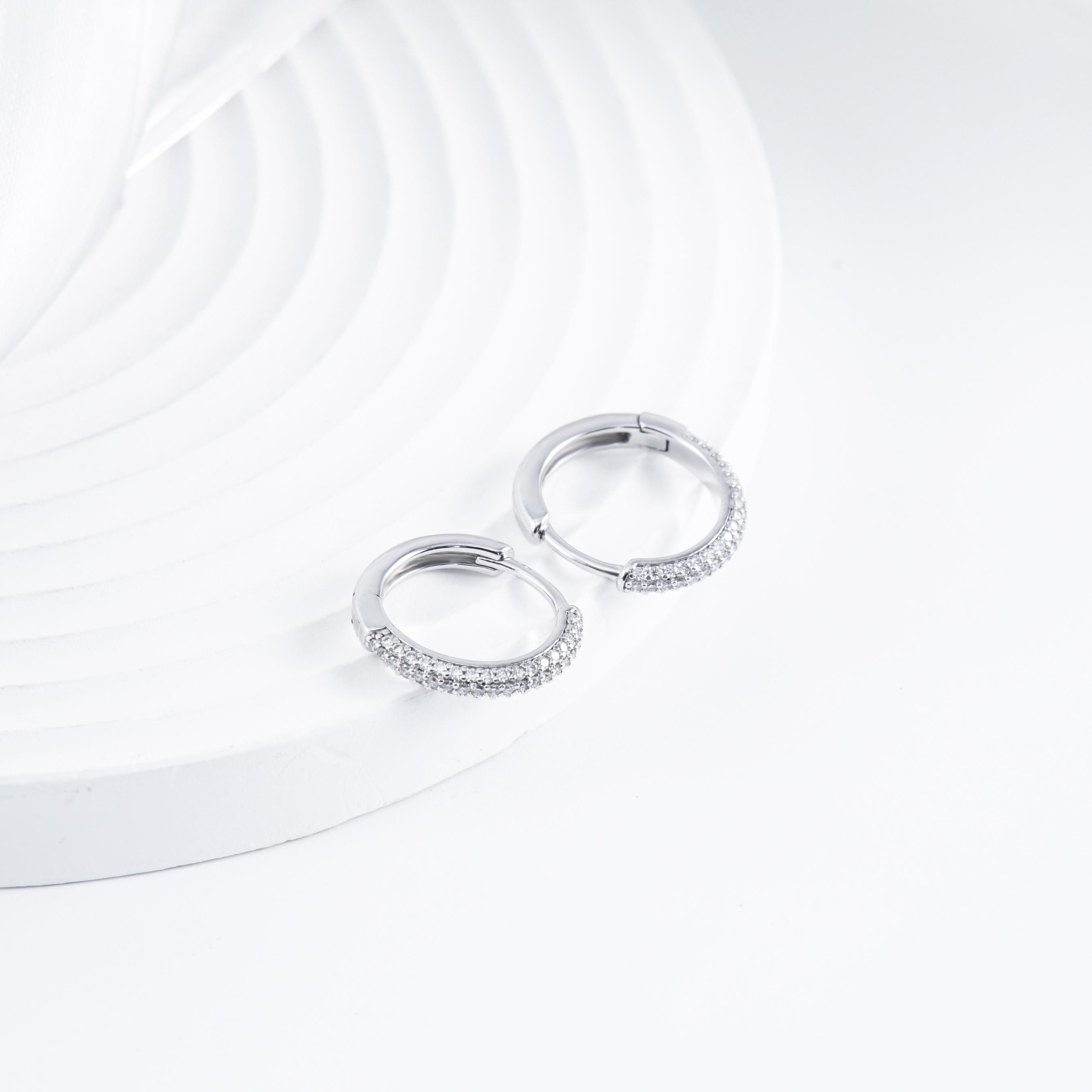 Delzzad 18K Gold-Plated Huggies Earrings Lab-Created Moissanite Earring S925 Sterling Silver Moissanite Jewelry Perfect Birthday Mother’s Day Christmas Gift for Men Women Wedding Set Delzzad 18K Gold-Plated Huggies Earrings Lab-Created Moissanite Earring S925 Sterling Silver Moissanite Jewelry Perfect Birthday Mother’s Day Christmas Gift for Men Women Wedding Set