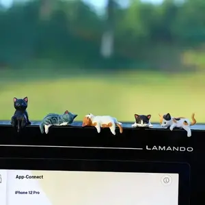 2026 Mini Cat Desk Figurines Set of 5 Resin Multi Pose Kitty Ornaments Cute Cartoon Style Desk Companions for Home Offices Cubicles Playful Charming Desktop Decoration