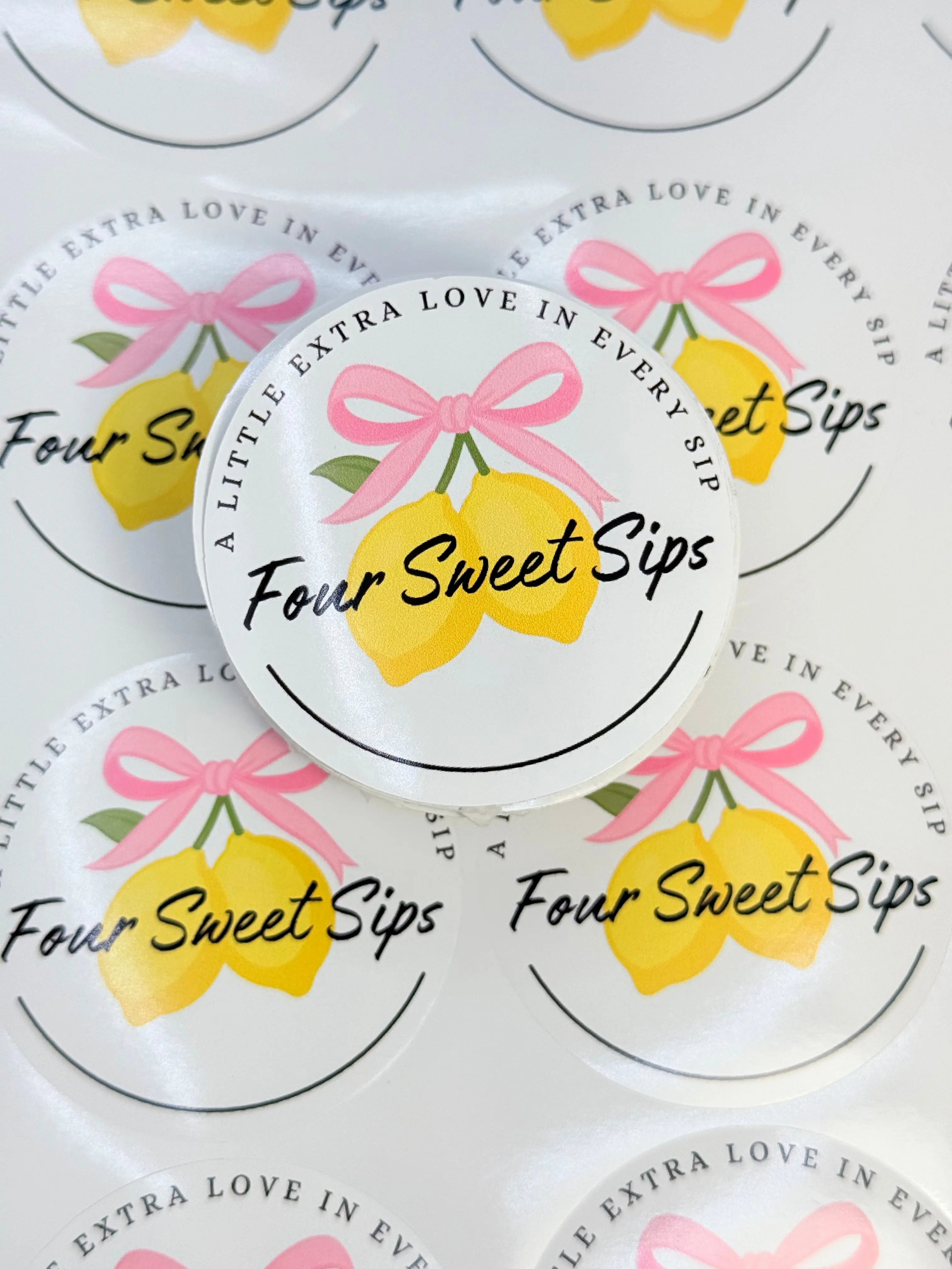 60 STICKERS PERSONALIZADOS