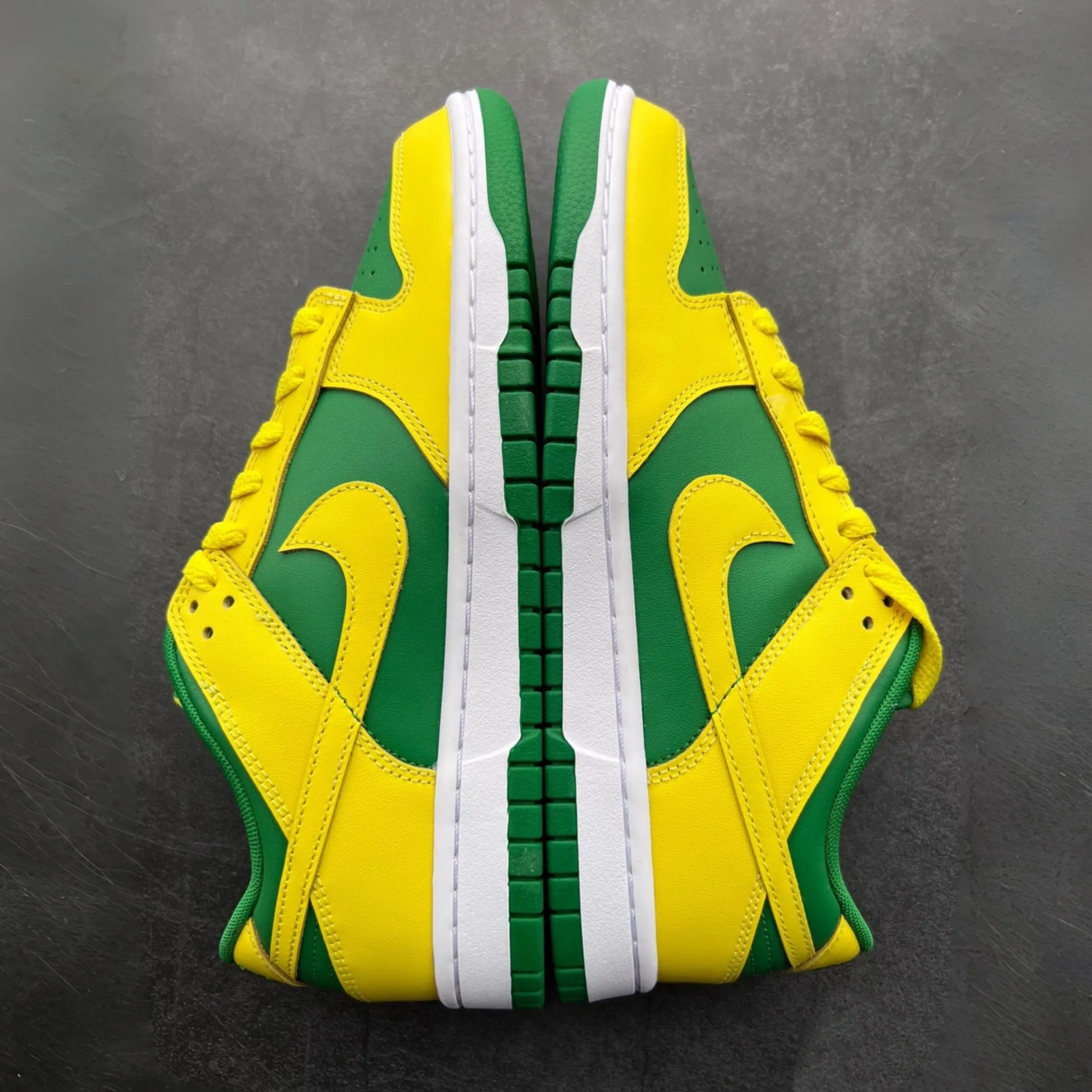 New Dunk Low Shoes Retro Sneakers Comfortable Fashion Sports Basketball Shoes Yellow Green