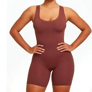 Hot-selling women's seamless tummy control suspender pants