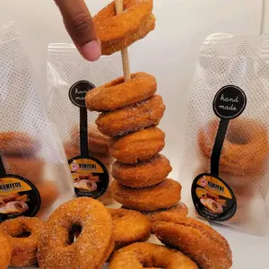 Kokiyol Haitian Donuts 1 Pack 4 Pieces Authentic Pastry with Flour Sugar Cinnamon & Banana Ideal for Snacks or Desserts