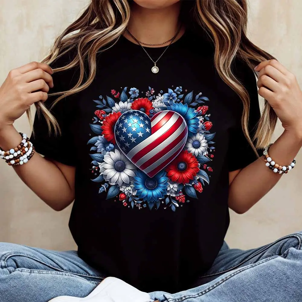 Women's Casual Short-Sleeve Patriotic Style T-Shirt, American Flag Heart Floral Print, Independence Day Celebration Summer Sports Top, Cowl, Lady