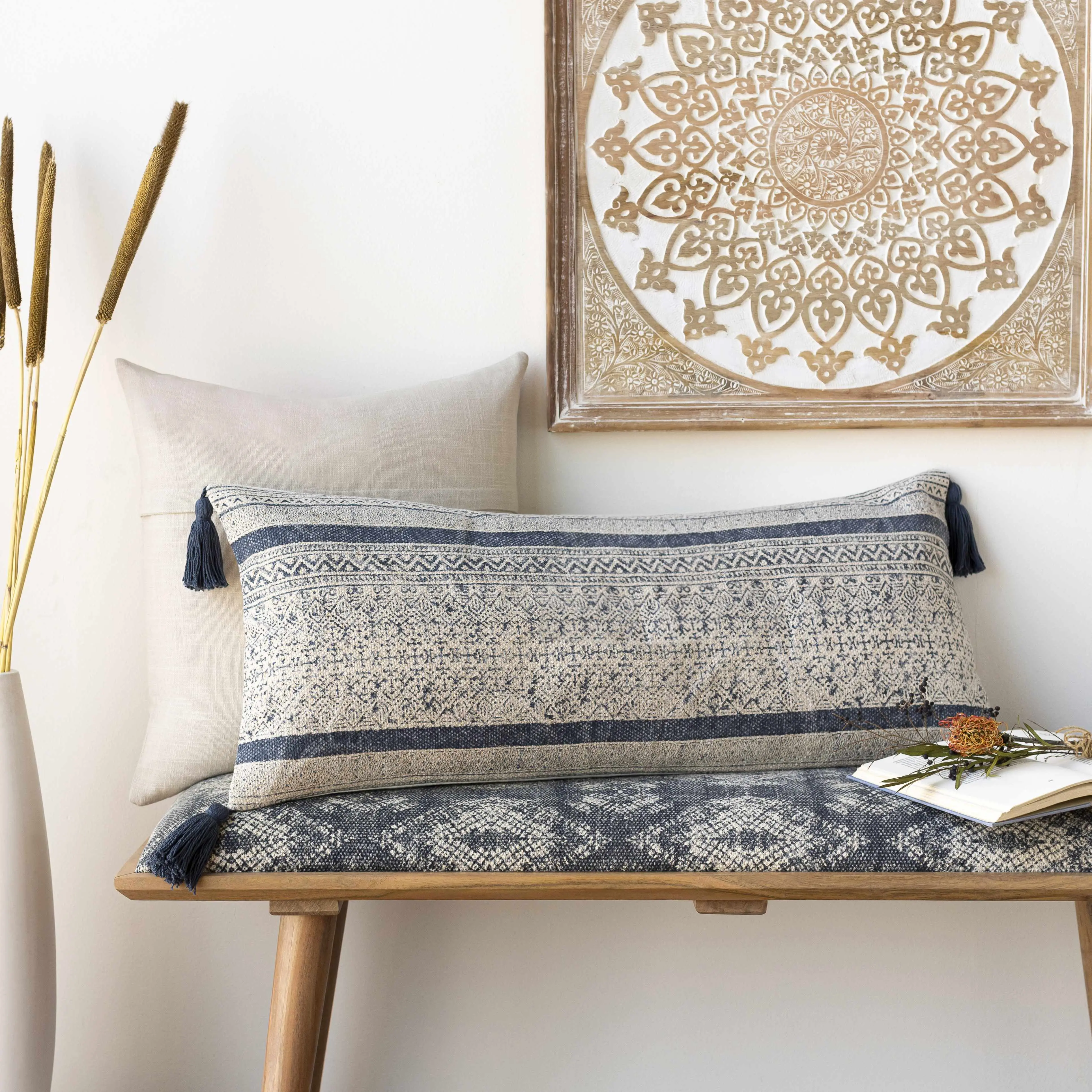 Linaon Navy Geometric Lumbar Pillow with Tassels, Decorative Soft Cushion for Home Textile Furnishings, No