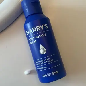 Harry's Original Gift Shave Sets 5 Blades Stainless Steel Blades - Razor Handle, Blade Refills, Shave Gel or Cream, and Travel Blade Cover