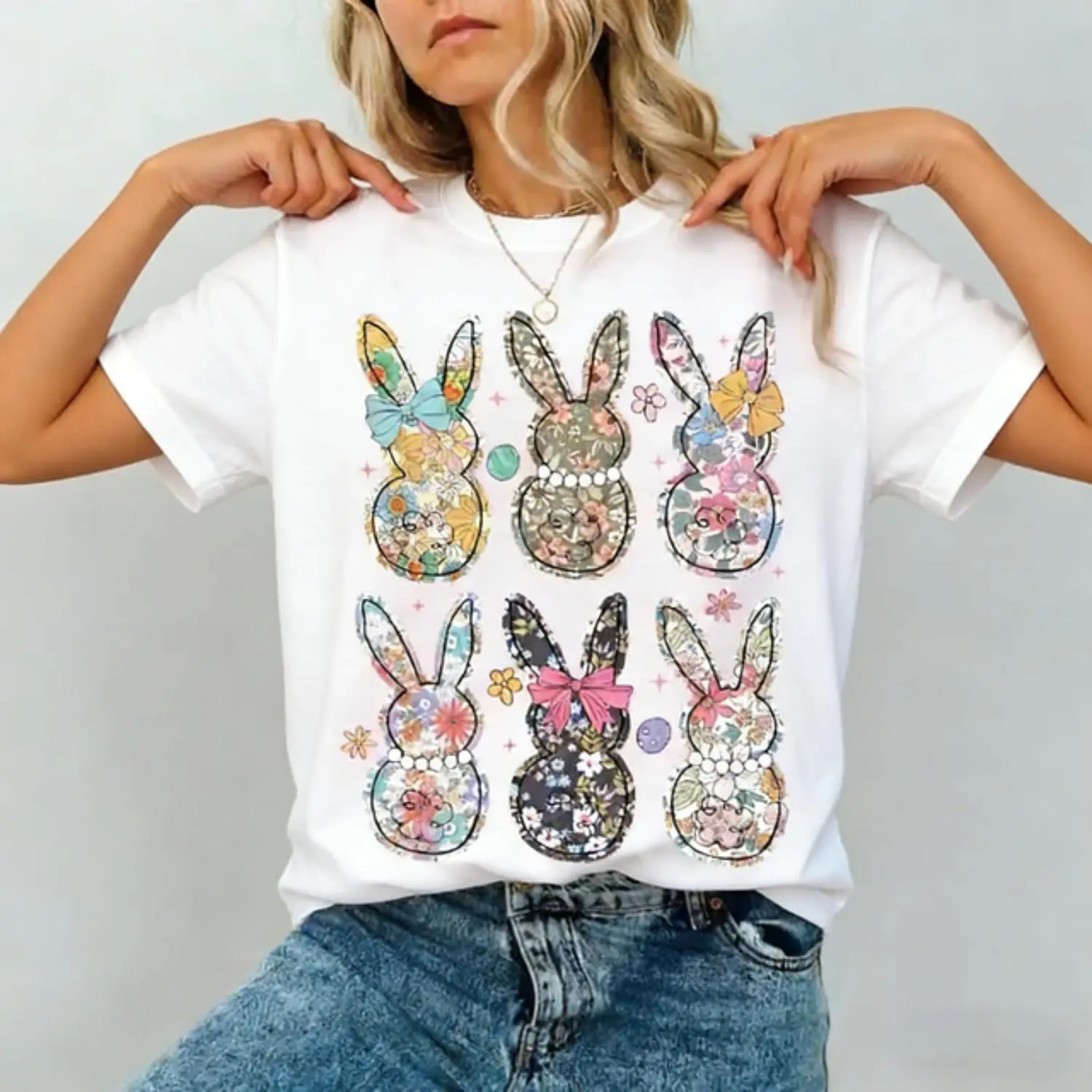 Women's Short-Sleeve Coquette Easter Bunny Floral T-Shirt - Smooth Breathable Fabric, Essential Girly Pastel Spring Holiday Outfit