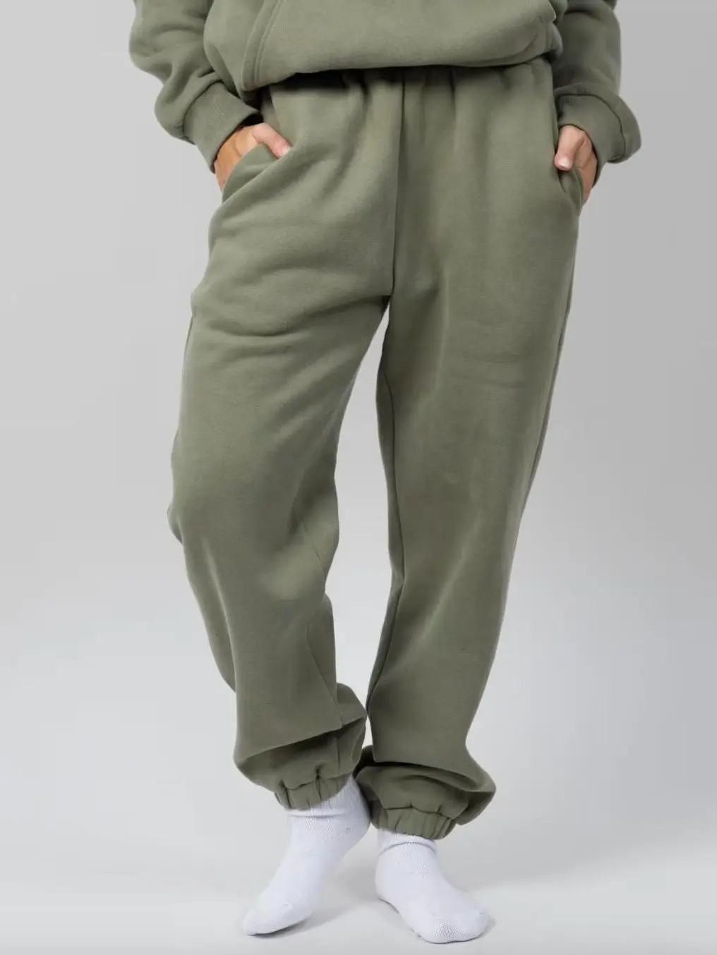 Comfrt | Travel Essentials Sweatpants | Soft Jogger Sweatpants With Zip Pocket