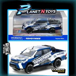 Tarmac Works 1:64 Toyota Hilux Blue/White