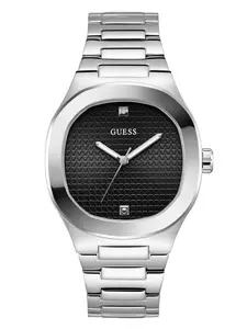 GUESS Male Silver-Tone Analog Watch