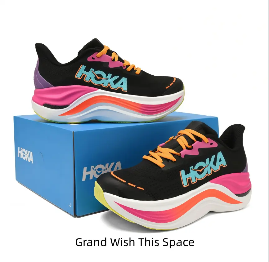 Signature oversized thick midsole, cloud-level cushion for knees