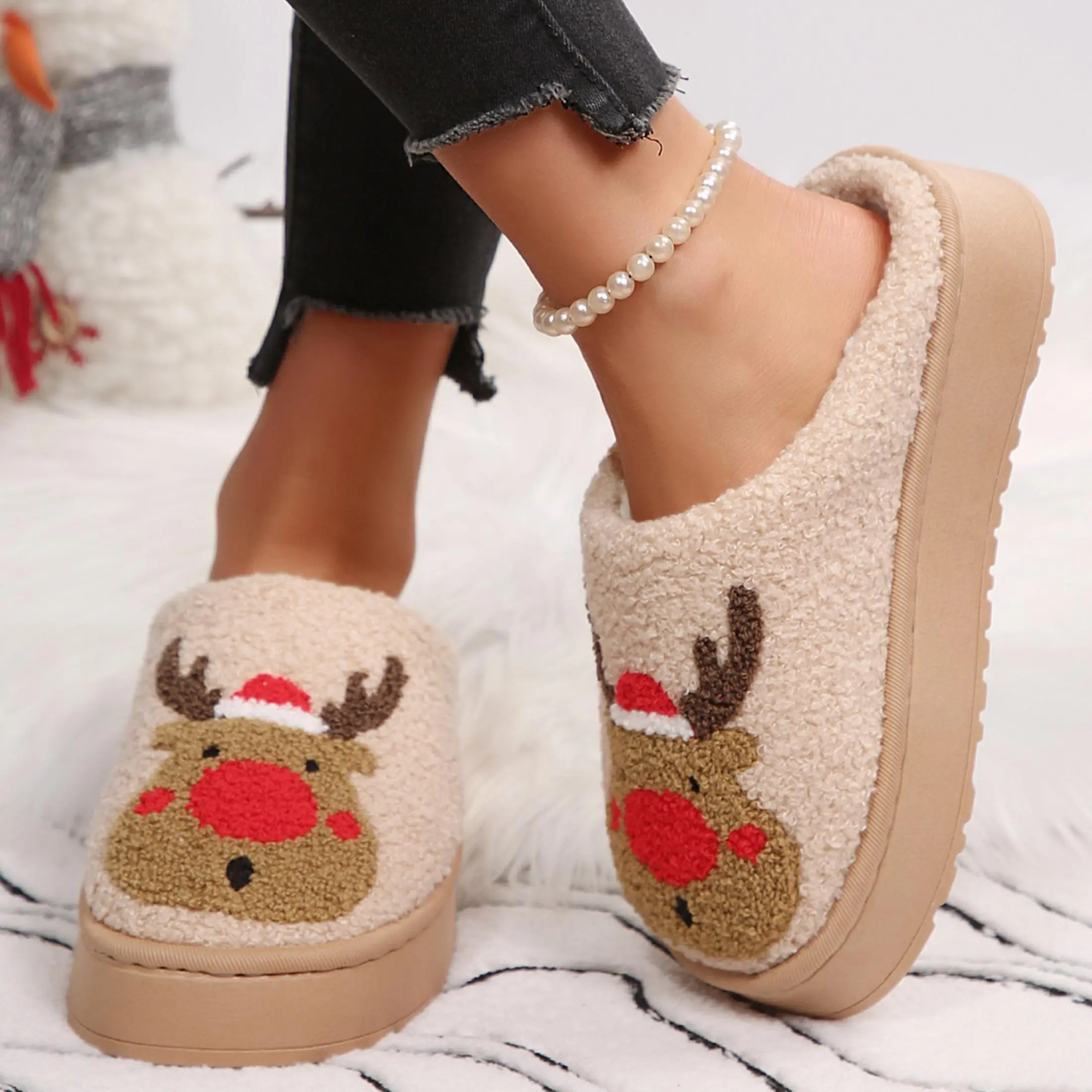 Women's Cute Reindeer Platform Slippers Ideal Christmas Gift for Family & Friends