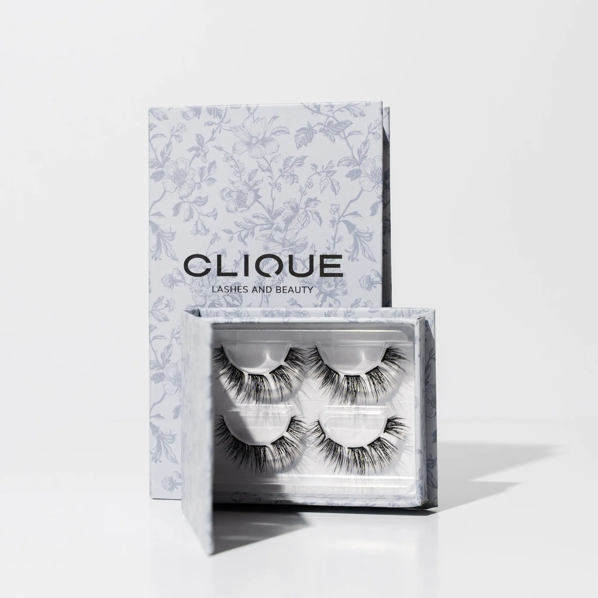 MARGOT Parisian-Inspired Lashes 8-14.7mm B Curl Doll Eye Effect Voluminous Allure Playful Lengths Everyday Look