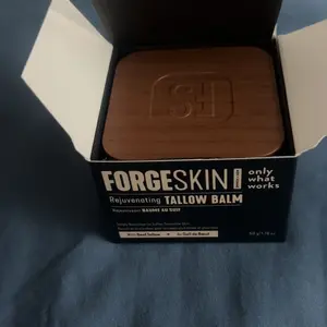 FORGE SKIN Wrinkle Defense & Natural Anti-Aging Beef Tallow Moisturizer for Men - Face Balm Skincare Cream for Dry Rough Skin Tallow-Based Mens Face Lotion for Hydration Firmness Wrinkle Repair & Glow Honey Jojoba Hydrating Smooth Skin Nourishing Moisture