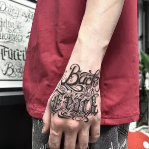 6 types of large temporary tattoos men,fake tattoos, featuring patterns such as bold elements on the back of the hand, can last for 7 to 15 days, waterproof and durable, with a realistic effect.