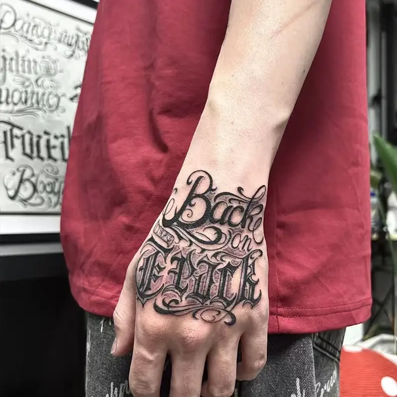 6 types of large temporary tattoos men,fake tattoos, featuring patterns such as bold elements on the back of the hand, can last for 7 to 15 days, waterproof and durable, with a realistic effect.