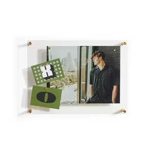 14" x 19" Easy Change Float Frame + Magnets