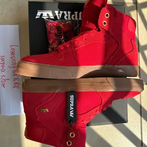Supra Men's VAIDER Shoe Rose Red Suede Canvas Raw Rubber Sole Mid Top Sneakers