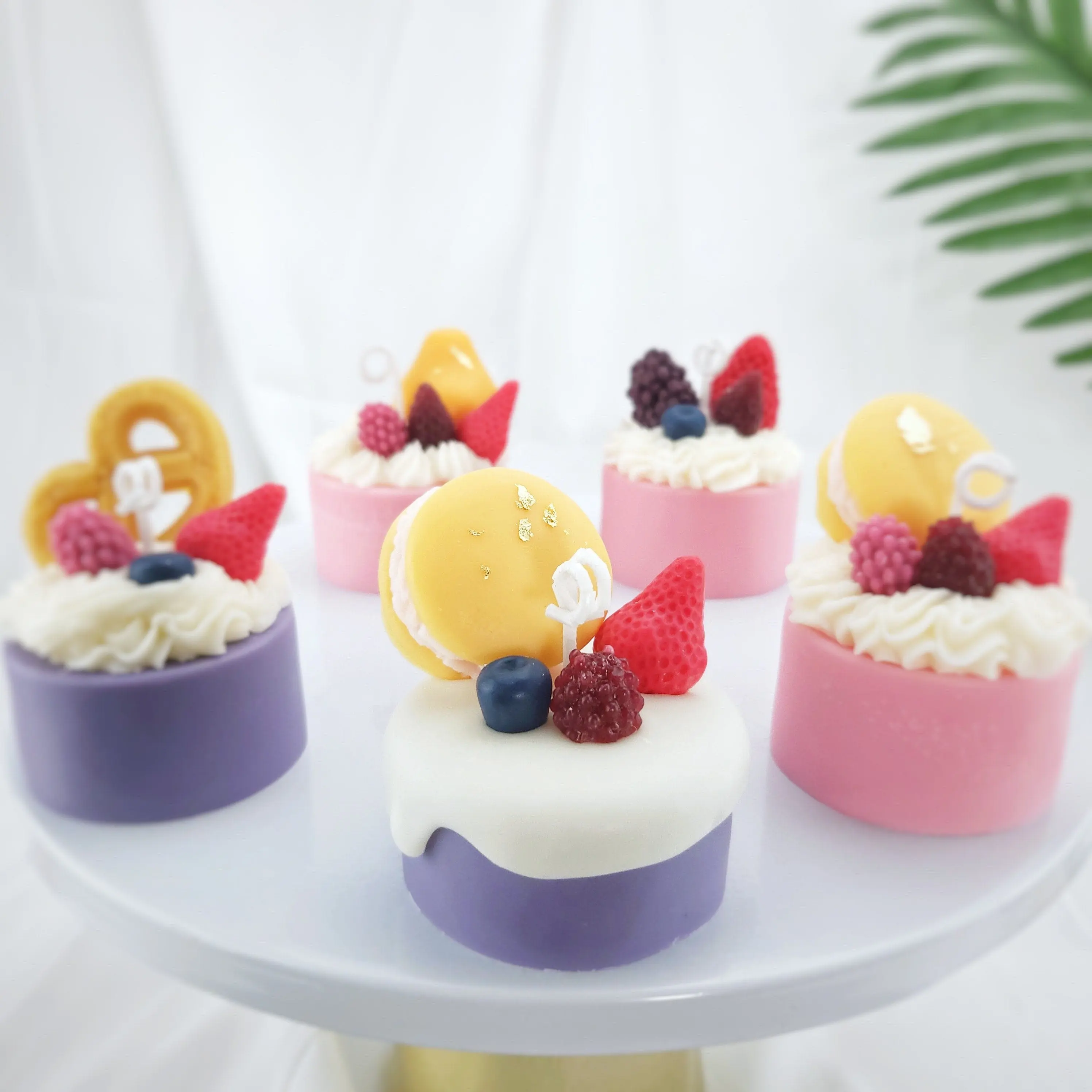 Small Round Cake Candle