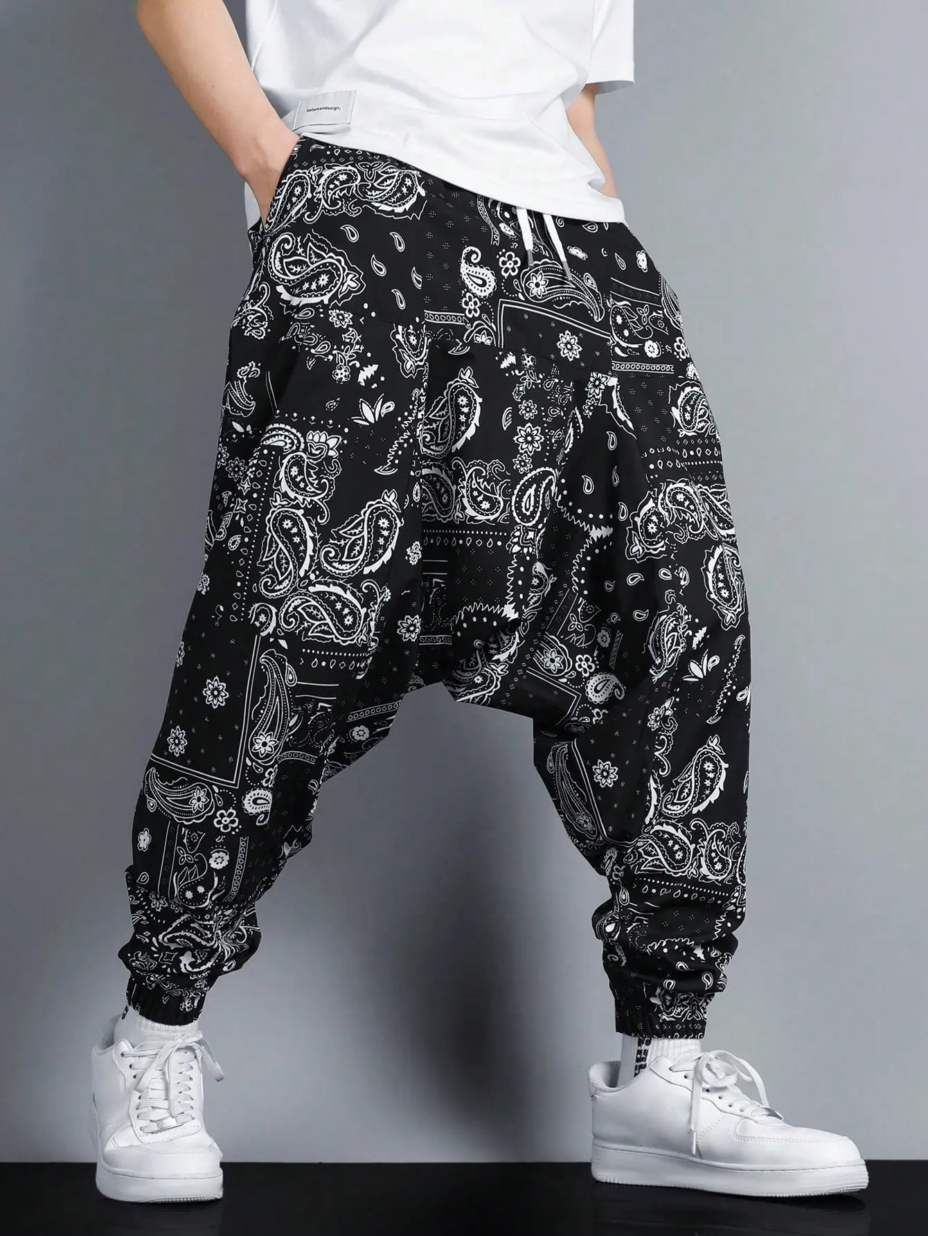 Men's Loose-Fit Straight Cut Trouser - Menswear Outdoor Ready Pants for Running, Fitness, Everyday Wear