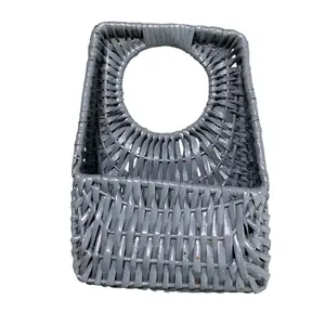 Wall hanging Wicker Basket - Vintage