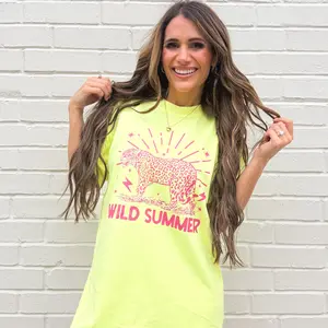 Wild Summer Leopard | Retro Cheetah | Summer | Neon | Wild | Retro Tshirt
