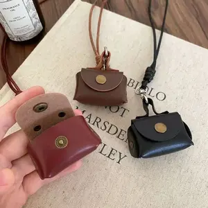 2pc red and black PU Leather Mini Bag Keychain/Mini Tote Bag Keychain Lanyard Faux Leather Coin Purse Keychain/Car Key Pouch Handbag Pendant Bag Backpack Purse Accessories Decoration