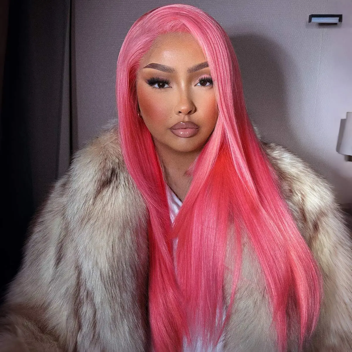 OQ HAIR Ombre Pink Straight Human Hair 13x4 Lace Front Wigs Preplucked with Natural Hairline