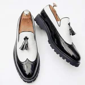 Men's Chunky Sole Tassel Loafers Patent Leather Crocodile Pattern Slip On Brogue Dress Shoes Thick Platform Wingtip Footwear for Prom Party Business Casual