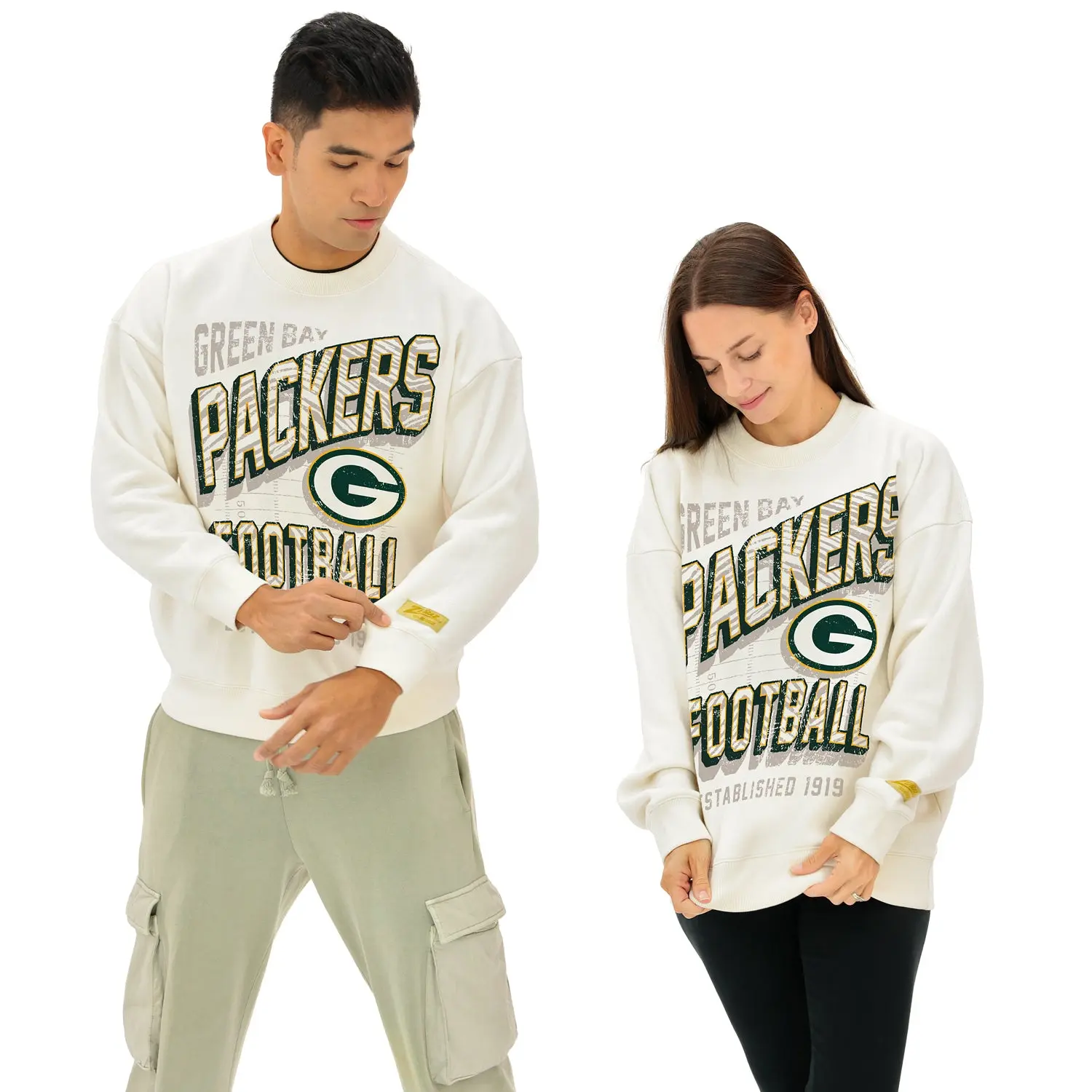 Zubaz NFL  UNISEX 90s Vintage First Down Drop Shoulder Crewneck- Off White, GREEN BAY PACKERS
