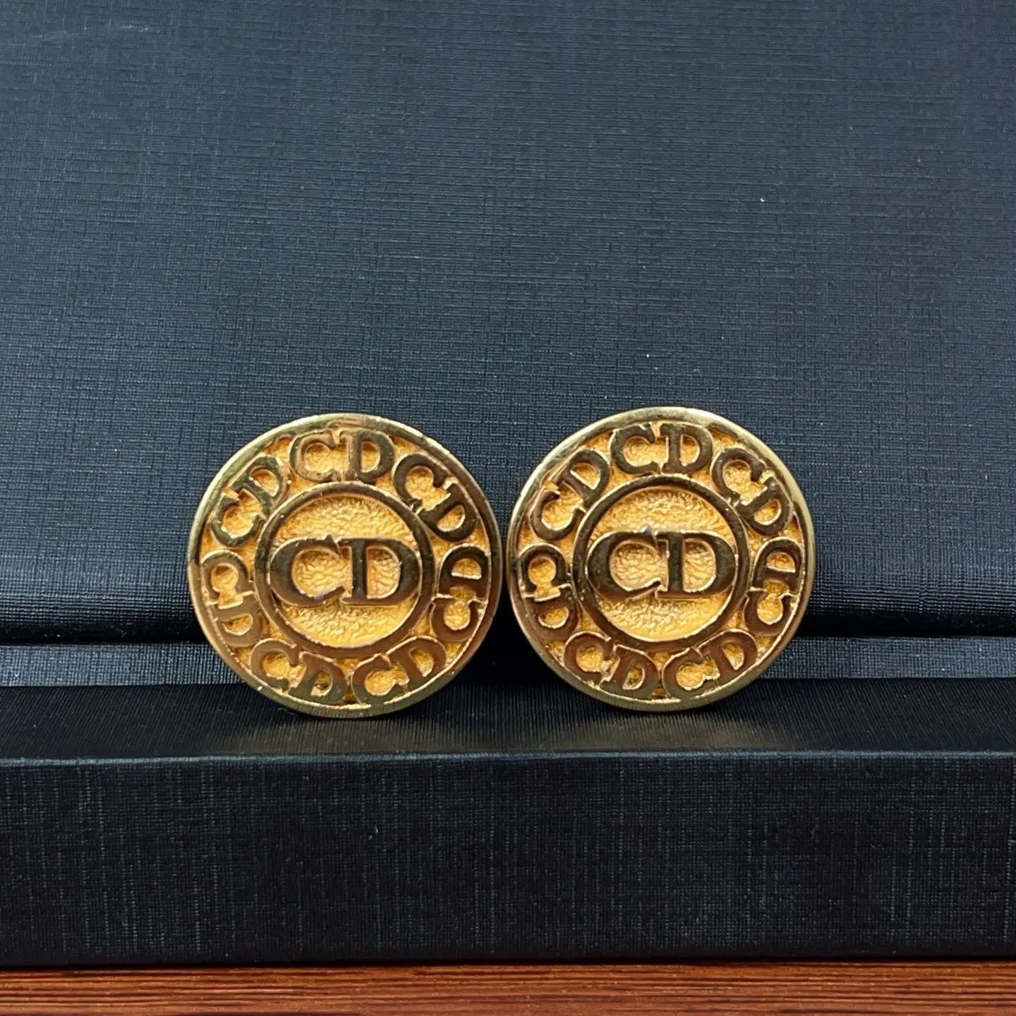 Pre-owned Christian Dior Vintage CD Logo Button Earrings cj7479