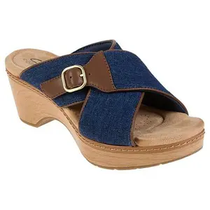 Clarks Collection Seannah Nora Modern Casual Wedges