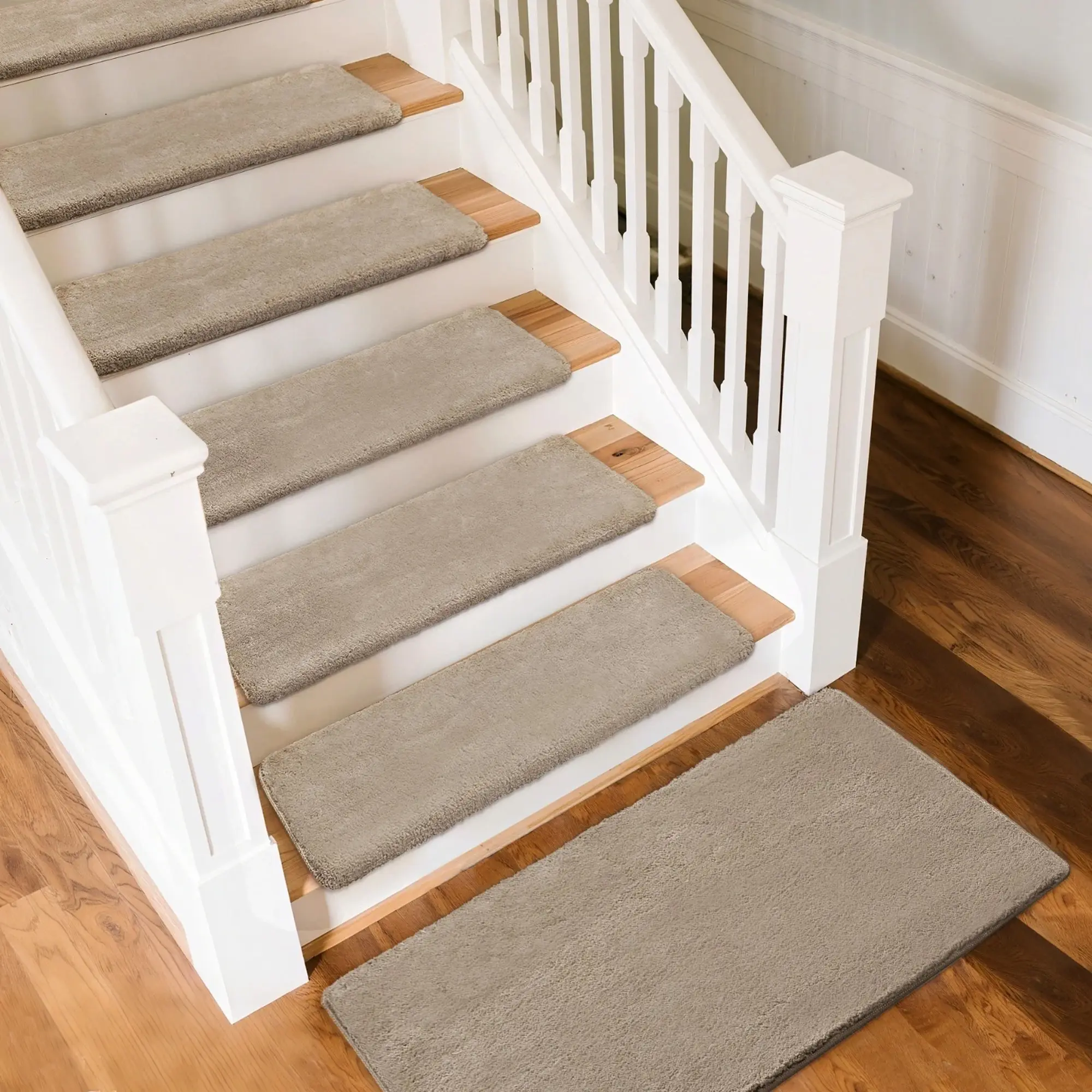 Anti-Skid Classic Stair Pads, 2/7/14-Pack Ultra Plush  Bullnose Indoor Stair Protectors, Pet-Friendly, Washable Reusable, Skid-Resistant Tape-Free Decorative Stairway Grip Mats, Anti-Skid Stair Treads,Stair Runner