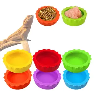 Reptile Feeding Bowls with Antislip Base 6 Pack Reptile Feeding Bowl, Reusable Silicone Food & Water Dish for Crested Gecko, Hermit Crab, Tarantula, Isopods, Snails & Small Lizards, Easy Clean Tank Accessory
