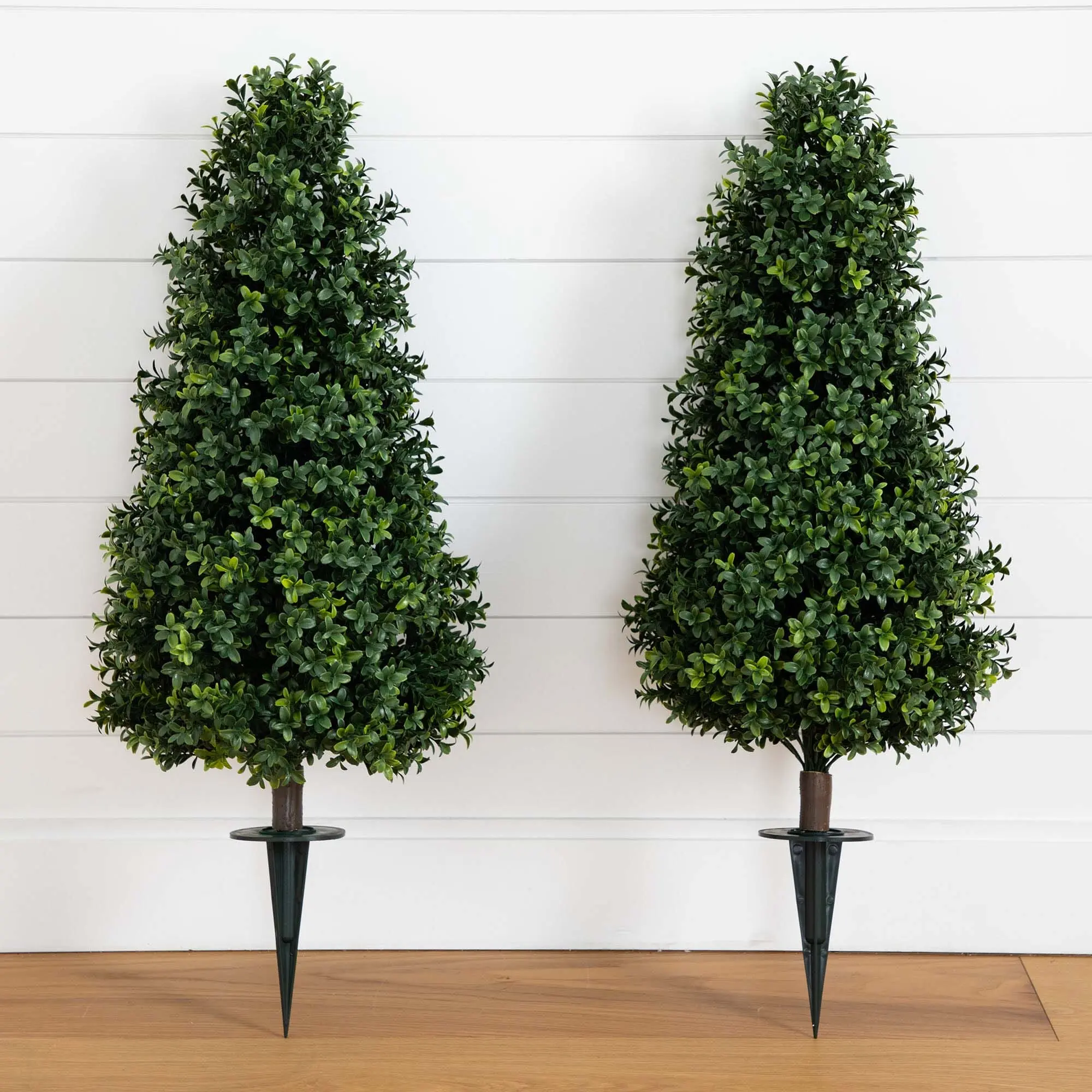 2-Piece Basic Daily 3ft UV-Resistant Synthetic Artificial Fake Flower Boxwood Shrubs Set - Pre-Attached Ground Anchor, Natural-Look Floral Decor Patio Green Accent for Indoors Outdoors Home Landscaping