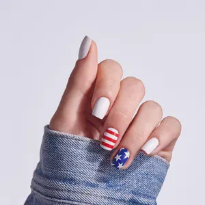 Kiss Core Design Press On Glue Nails - Melody In Motion
