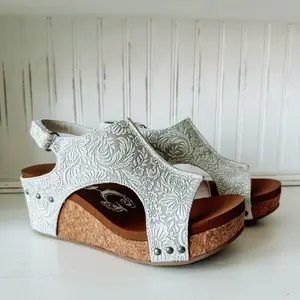 Isabella Tooled Wedge Sandal - Light Grey