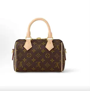 Pre-owned Louis Vuitton Speedy Bandoulière 20 Black Handbag