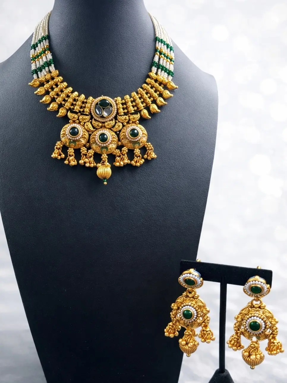 necklace