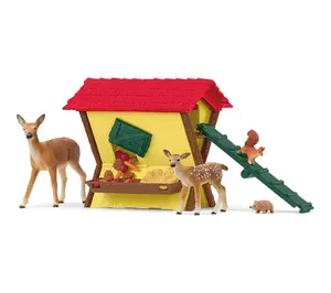 Schleich Farm World Feeding The Forest AnimalsPlayset Schleich Farm World Feeding The Forest AnimalsPlayset