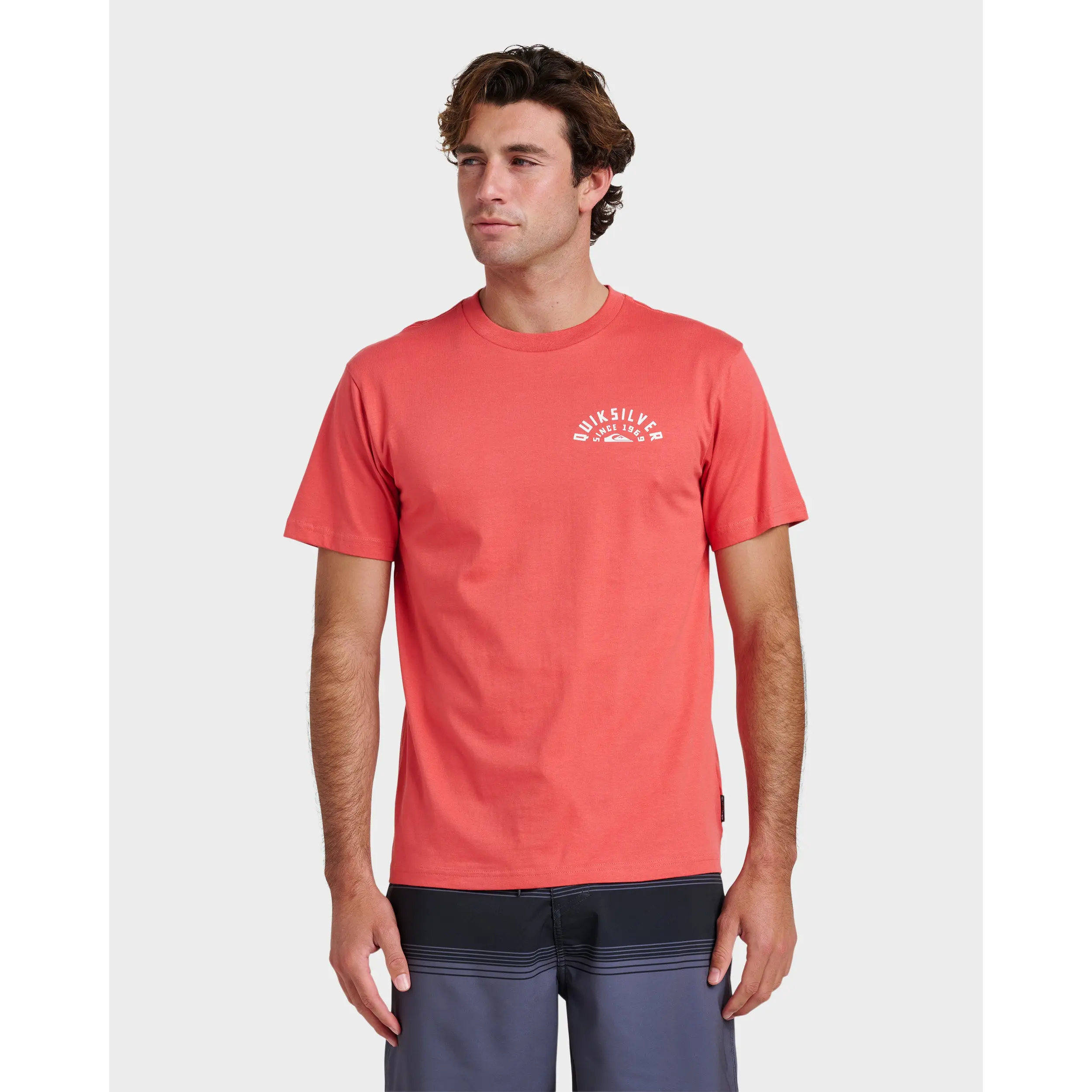 Quiksilver | Sunrise Arch Classic T-Shirt | Graphic Print Soft Hand Feel | Sun Protection & Everyday Wear & Casual Streetwear