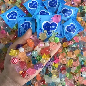 120pcs/setMini Luminous Animal Resin Model, Glow in The Dark Miniature Resin Model, DIY Craft for Home Decor, Birthday Party Gift, Ornaments