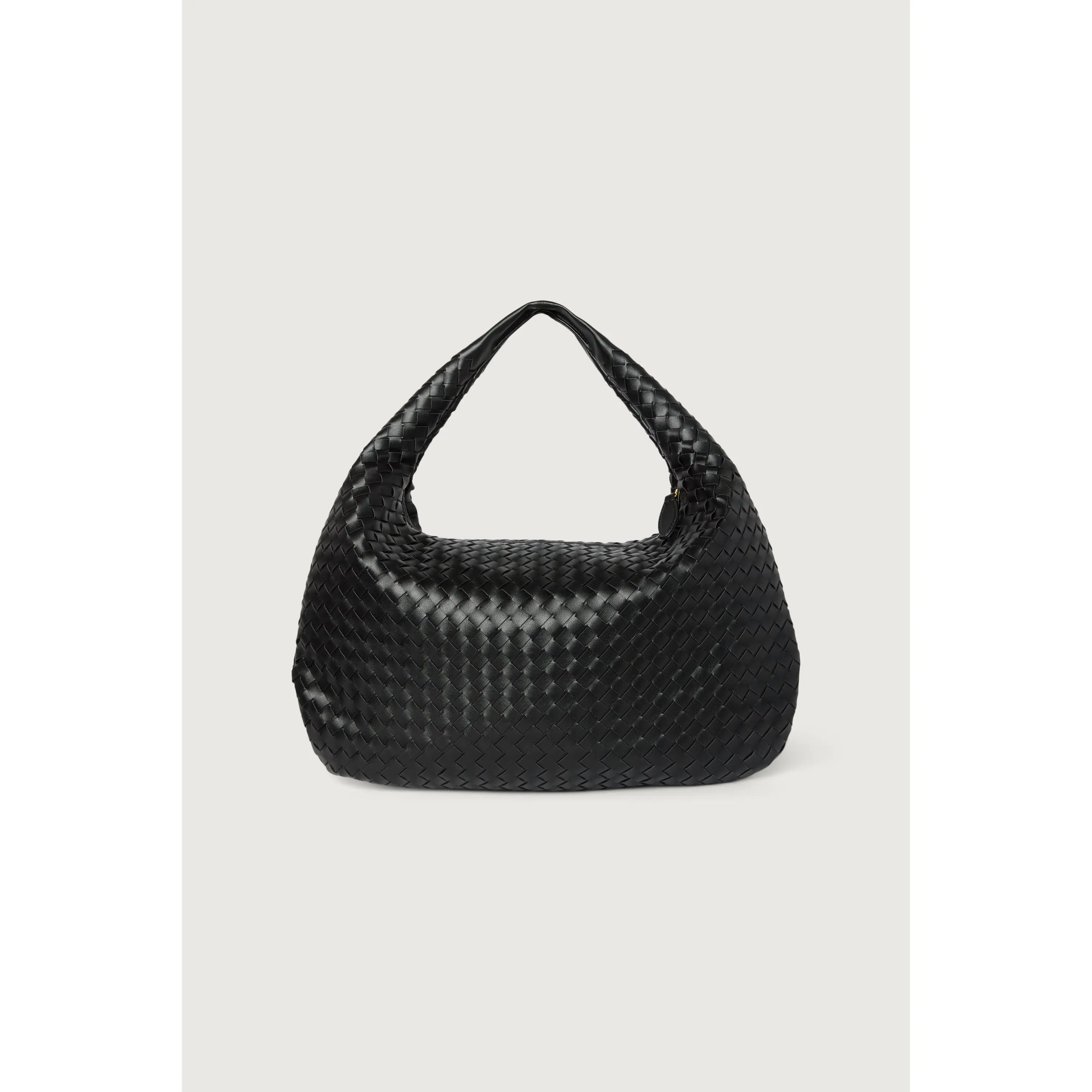 BLAKE SHOULDER BAG