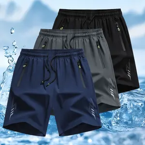 Men’s 3-piece set of athletic shorts with zippered pockets, fashionable men’s gym training shorts for summer