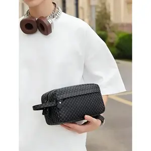 1pc Men's handbag is fashionable, simple, casual, and retro, suitable for daily commuting. It is lightweight, durable, and versatile