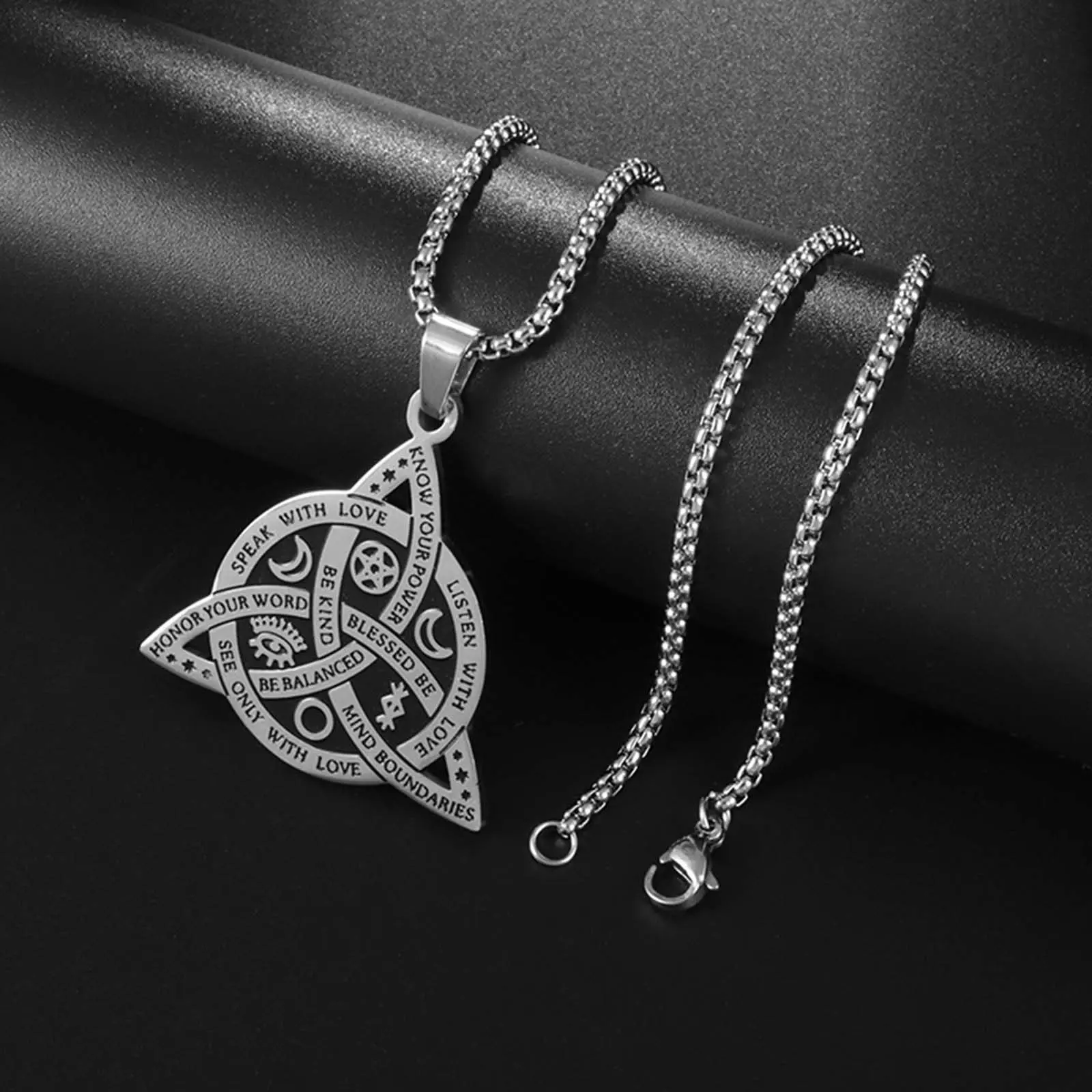 Irish Trinity Knot Necklace for Men Women Celtic Triquetra Pendant Stainless Steel St Patrick's Day Gift Heritage Jewelry for Proud Irish Bracelet Representative Surgical Stud Earrings Set Wedding Rings Silver with Psalm Bohemian Colorblock Crystal